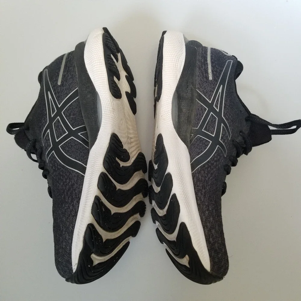 ASICS Gel-Nimbus 24 Shoes Womens Size 7.5 Black Running Athletic Sneakers